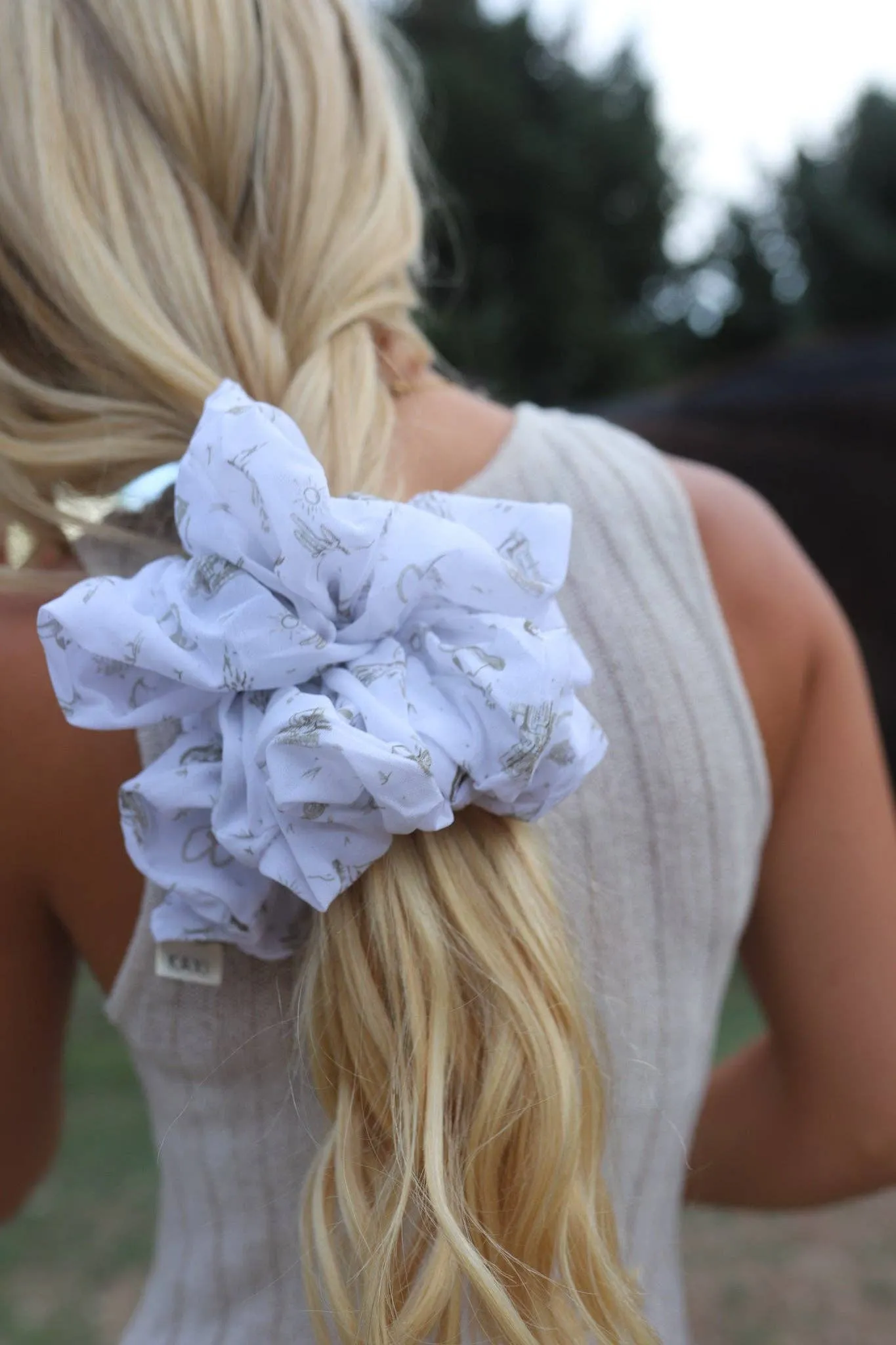 COASTAL COWGIRL JUMBO SCRUNCHIE